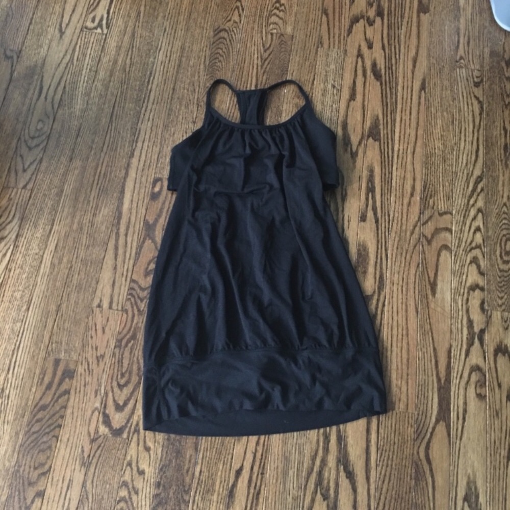 Lululemon No Limits Tank